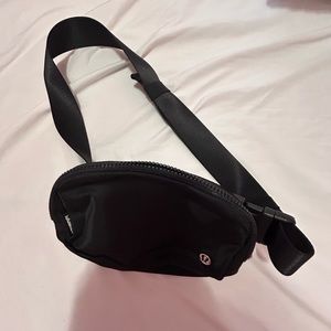 ANOTHER lulu crossbody bag!!